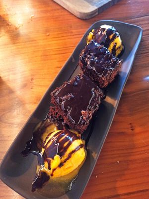 Brownie vegano at Aka'ula in Zarautz