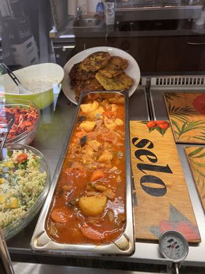 food on display  at Kiez Vegan - Körtestraße in Berlin