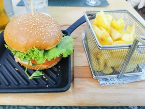 Vegan burger and fries at Oliva Grill in Krk