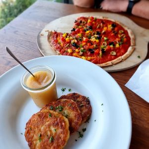 Flammkuchen and potato pancake at Burg Landshut in Bernkastel-kues