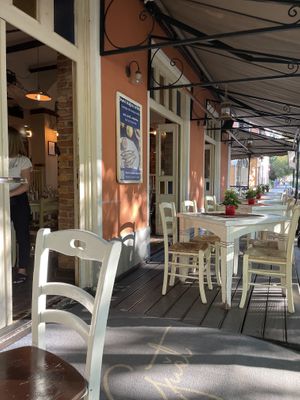 Sitzplätze im Freien   at Gostilnica Pizzeria Gust in Izola