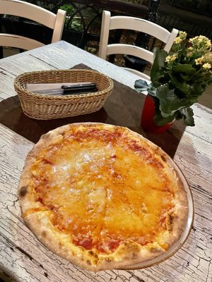 Pizza margarita   at Gostilnica Pizzeria Gust in Izola