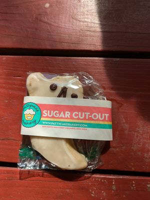 Sugar cookie at Global Gallery Coffee Shop in Columbus