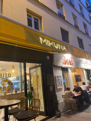 Entrée du restaurant at Mikuna - Bastille in Paris