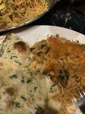 garlic naan with vegetable banji   at Clay Oven in Albufeira