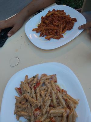 Pasta coco e ragu at Alibi in Palermo