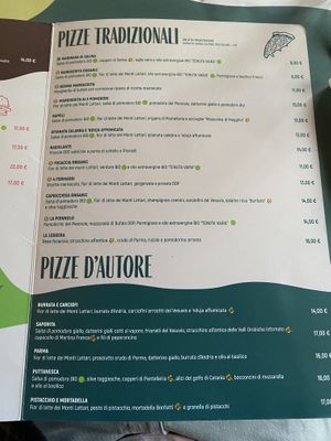 Deutlich vegan gekennzeichnete Gerichte  at Organic Pizza & Food in Milan