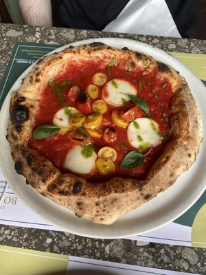vegan margarita pizza   at Organic Pizza & Food in Milan