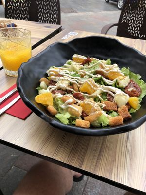 Really good vegan food here and vegan alternatives such as vegan mozzarella from their own vegan menu and the staff are super friendly. Definitely coming back to eat here again.  at Beat in Tenerife