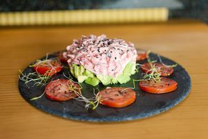 Tartar tofu  at Smash in Granada