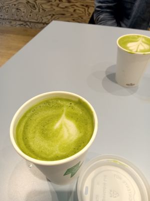 Matcha latte and flat green at Jenki in East London