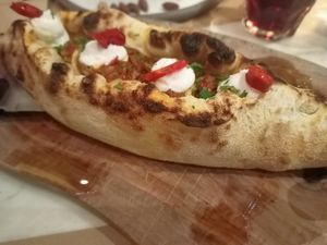 Peinirli vegan at Ergon Agora in Thessaloniki