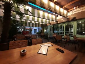 Terrasse "outside" at Hotel & Restaurant Marina Palamós in Palamos