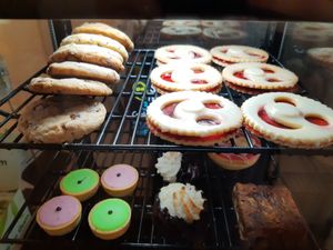 Vegan pastry at Vigneron Weinbistro in Bern