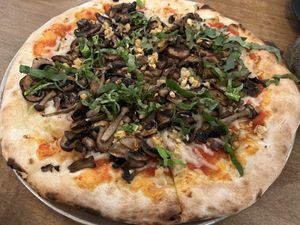 “The Italian” - veganized  at Willow Street Wood Fired Pizza in San Jose