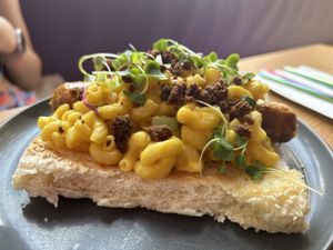 Mac Daddy (sans chili)  at Good Dogs Plant Foods in Vancouver