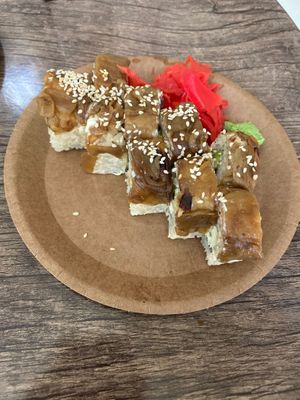 Ролл с «угрем» at Imbir Bogatyr — Имбирь Богатырь in Pyatigorsk