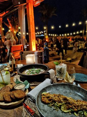 Zucchini spaghetti, Mushroom risotto and falafel at Beachouse in Ibiza