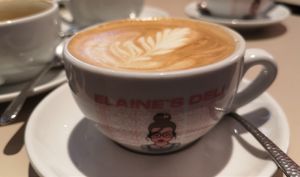 Oat 💚 Cappuccino at Elaine's Deli in Frankfurt