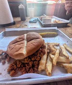 BBQ sloppy joe and fries at Thee Pitts Again in Silverton