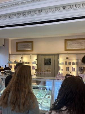   at Gelateria Santa Trinita in Florence