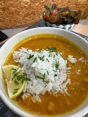 Chickpea curry at Dondué in Sao Miguel