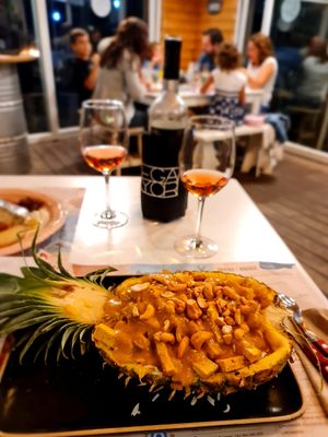 Tofu curry in a pineapple at Areal Beach Bar by Chakall in Lourinha