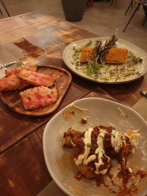 Tomatoe Bread, Patatas bravas, Pumpkin at Bar Tomeu in Sitges