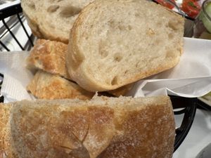 vegan bread (bread rolls are NOT vegan)  at Purer Genuss in Ingelheim