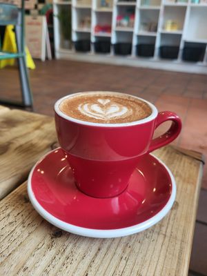 Chai Latte at FRÂN Las in Llanberis