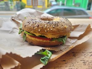 Homemade Hummus and Red Pepper Bagel at FRÂN Las in Llanberis