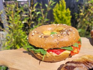 Homemade Hummus and Red Pepper Bagel at FRÂN Las in Llanberis