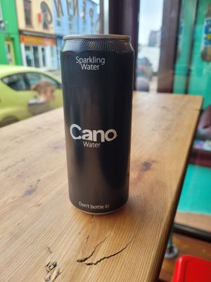 Sparkling Water at FRÂN Las in Llanberis