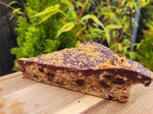 Festive Flapjack at FRÂN Las in Llanberis