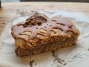 Lotus Biscoff Blondie (Take Away) at FRÂN Las in Llanberis