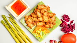 Cripsy 'Chicken'[Vegan] at Karma Tea House in Wollongong