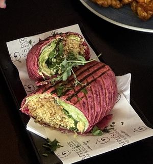 Nagyon finom és színeiben is pompás vrapp.  at Apple's Eye in Mellieha