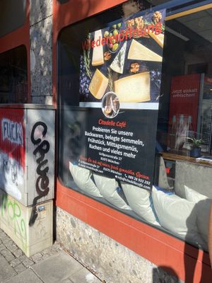 Auch vegane Angebote at Citadelle Cafe in Munich