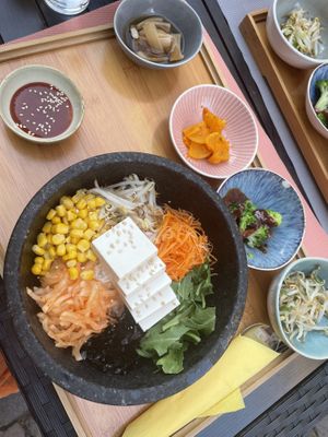 Vegan bibimbap  at Restaurant ON in Heidelberg