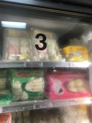 Desserts at Phan Thiet in Carol Stream