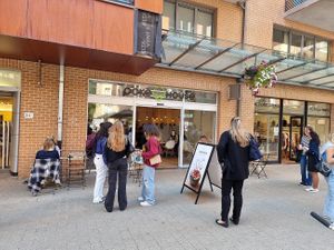 front + some outdoor seating at Poké House - Louvain-La-Neuve in Louvain-la-neuve