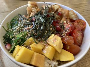 Make your own with Crispy tofu  at Poké House - Louvain-La-Neuve in Louvain-la-neuve