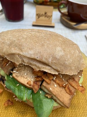 Tempeh sandwich  at Biomio Brunch Ecológico in Sevilla