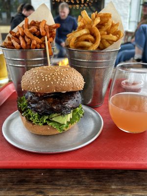 Portobello burger (instead of cheese with avocado), is still a winner here for vegans. I didn’t like their vegan aioli I thought it tasted just mostly like mayo but the fries  at Flipside Burgers - Food Truck in Squamish