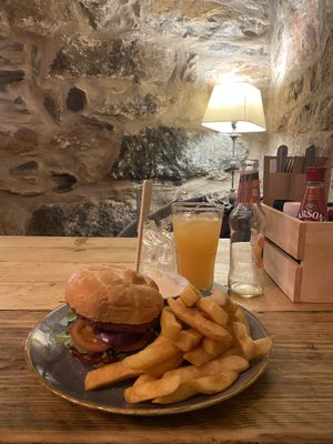   at Prince Llewelyn Hotel in Beddgelert