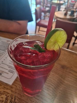 Icetea with hibiscus, ginger and lime... at Caféteket in Slagelse