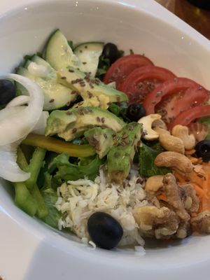 Delicious raw vegan salad (except the olives and cashews). at Ahora Si in Samara