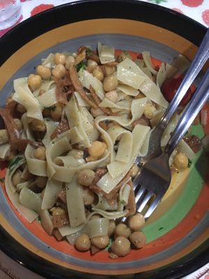 best pasta ever! with chickpeas and fried fettucine at Ahora Si in Samara