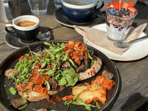 Kimchi and mushroom on toasted sourdough. Delicious! They also do a kimchi and vegan cheese toasted sandwich  at Cafe On The Green in Widecombe In The Moor