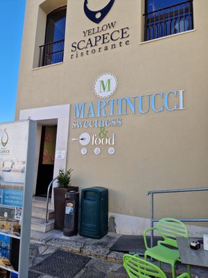 Outside Seating at Martinucci in Gallipoli